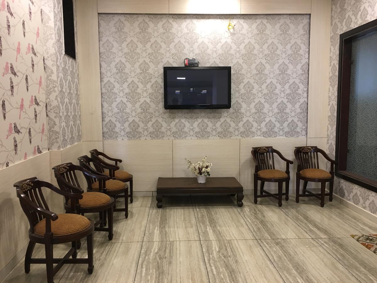 Kailash Presidency Hotel Bhopal Exterior photo
